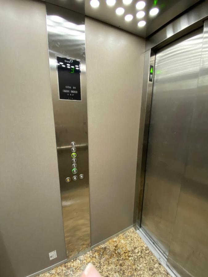 Habitat Sea View Apartment Варна Экстерьер фото